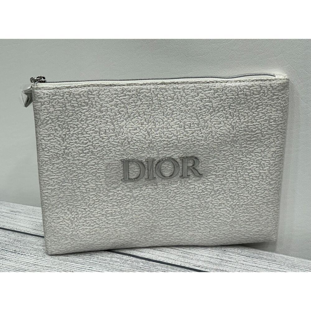 Dior Forever Glow Maximizer Silver Cosmetic Pouch Luxury Makeup Bag With Box - Picture 3 of 11